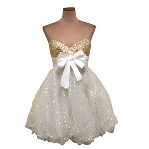 NWT Sherri Hill Dress Size8 White Gold Sequin Polka Dot Bow Ruffle Tull Mini